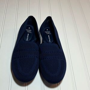 Time and Tru Size 8 Blue Knit Slip-On Flats NWT